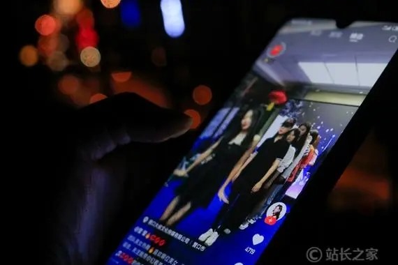 为什么快手充值6元才给10个快币？